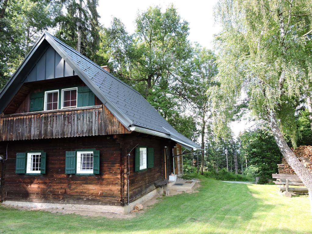 Gregor'S Ferienhaus Im Wald Villa Edelschrott Buitenkant foto